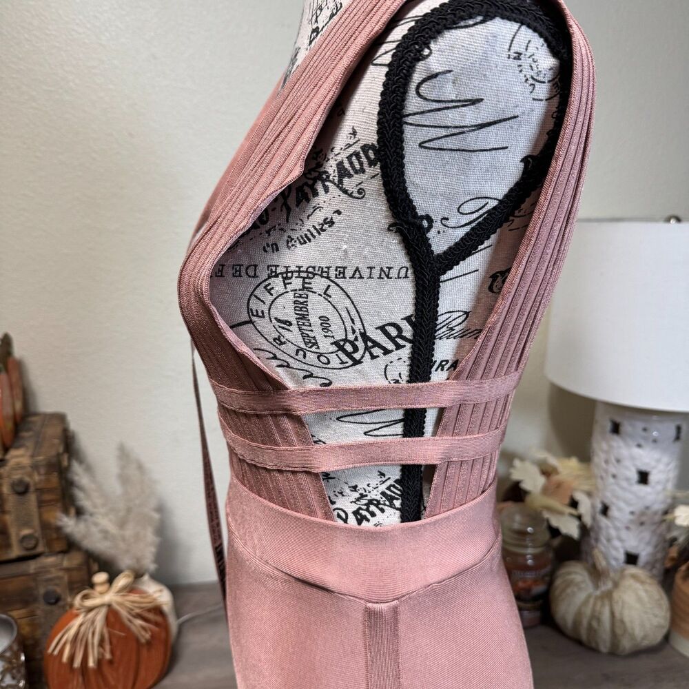 House Of CB Mara Deep Plunge Bandage Midi Dress Blush Size M Bodycon Glam - Picture 6 of 11
